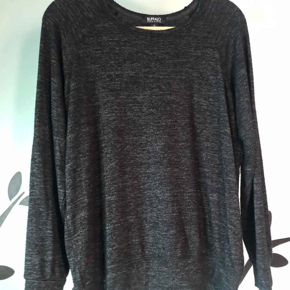 sweatshirt